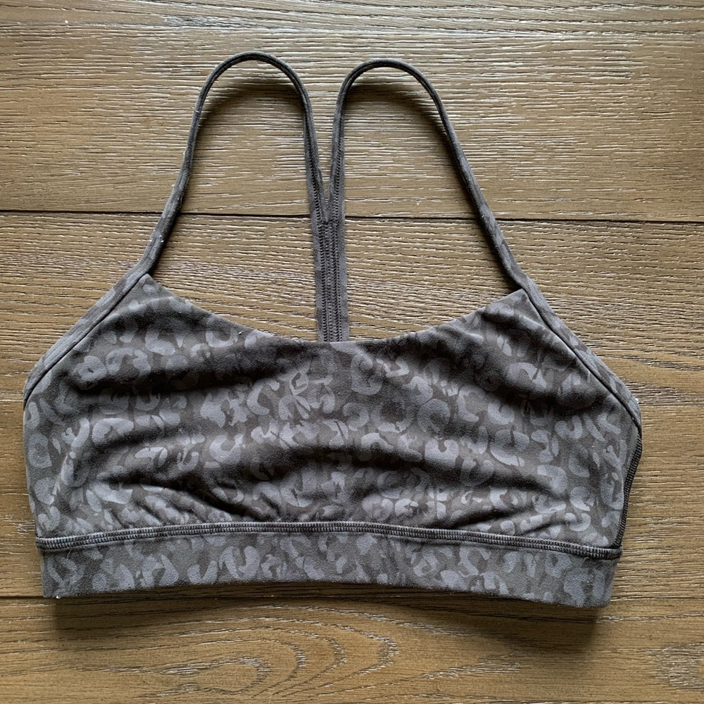 Lululemon Flow Y Nulu Bra